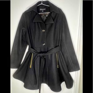 Women’s Belted flare pea coat